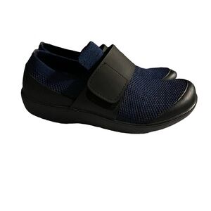 Alegria Traq Blue/Black Shoes Sz 8 -8 1/2